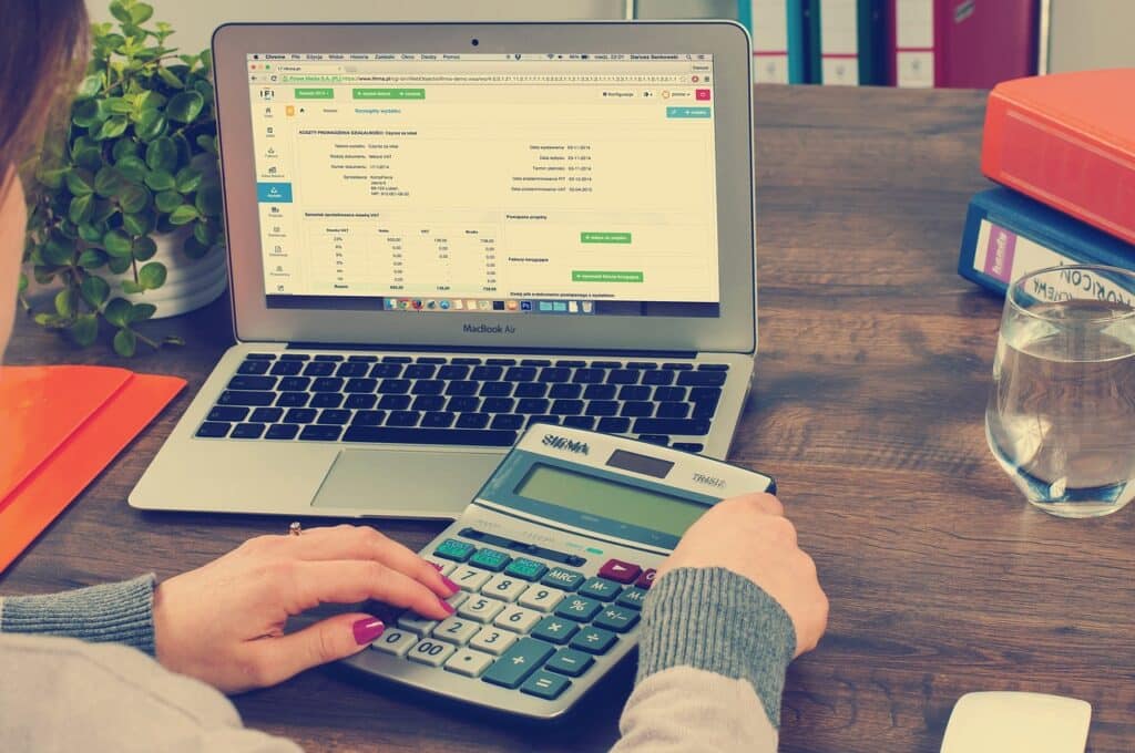 10 Reasons Your Small Business Needs a Bookkeeper And How to Choose One 2 bookkeeping, accounting, taxes